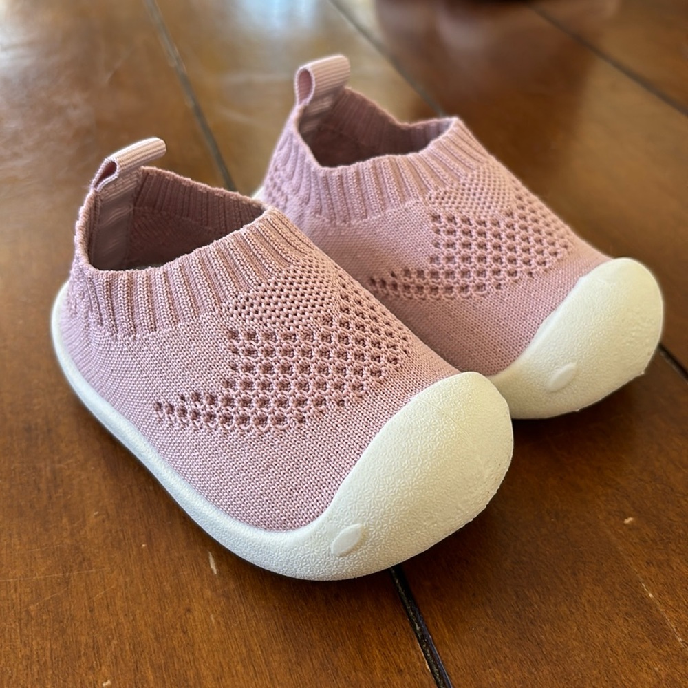 Pompon slip on baby shoes